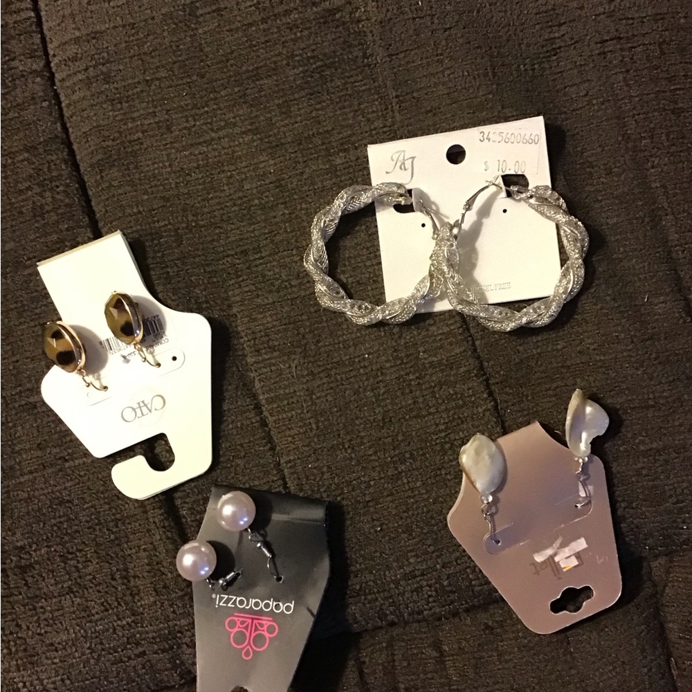 New Woman Fashion Jewelry  4 sets pair of earrings loops leopard all 4 pair new